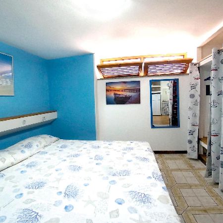 Appartamento In Villa Valentini, Fronte Mare, Giardino E Parcheggio Privato, Wifi, Dotato Di Tutti I Confort, Nel Golfo Di Gaeta ミントゥルノ エクステリア 写真