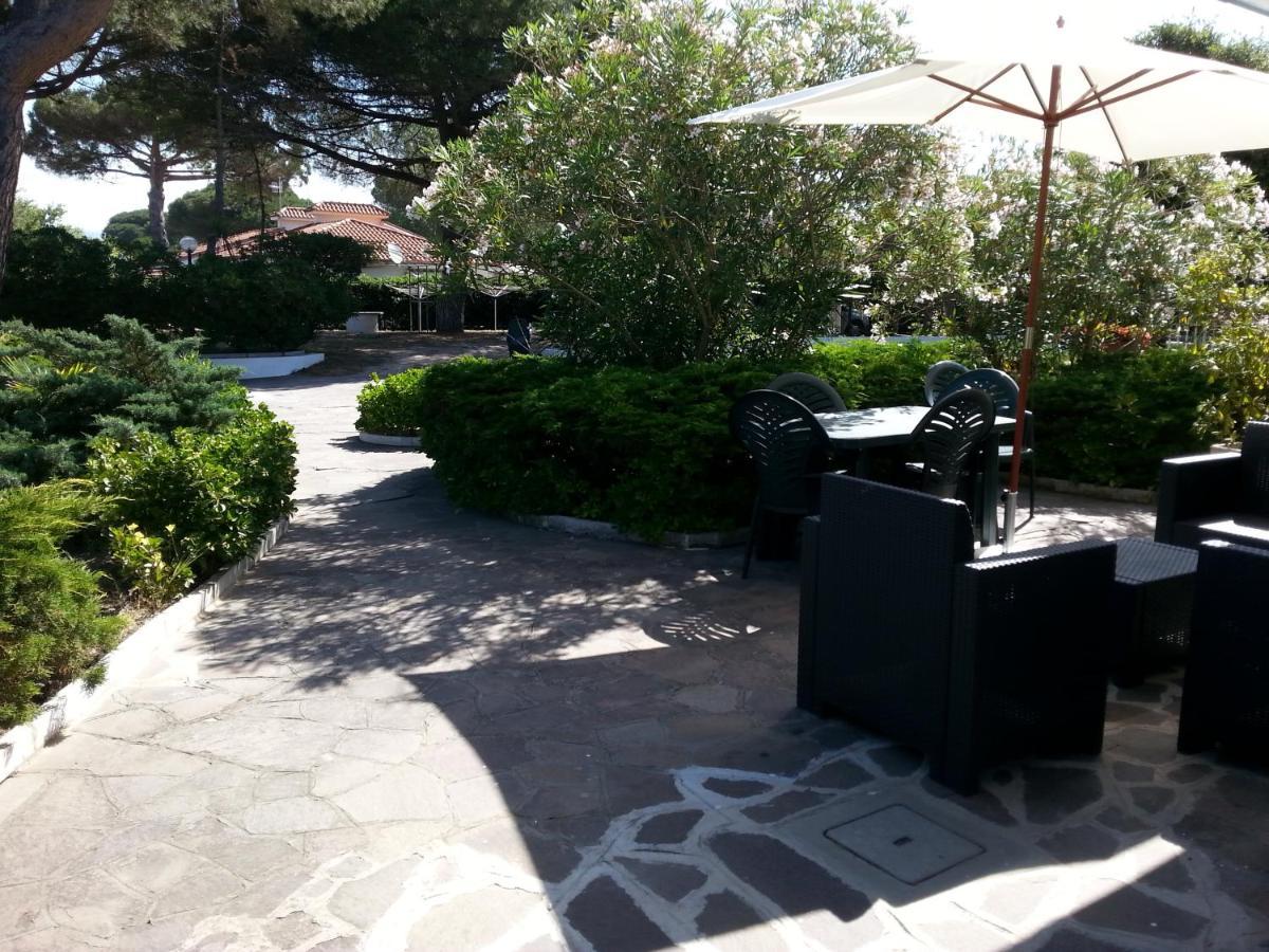 Appartamento In Villa Valentini, Fronte Mare, Giardino E Parcheggio Privato, Wifi, Dotato Di Tutti I Confort, Nel Golfo Di Gaeta ミントゥルノ エクステリア 写真