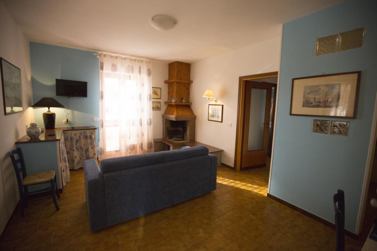 Appartamento In Villa Valentini, Fronte Mare, Giardino E Parcheggio Privato, Wifi, Dotato Di Tutti I Confort, Nel Golfo Di Gaeta ミントゥルノ エクステリア 写真