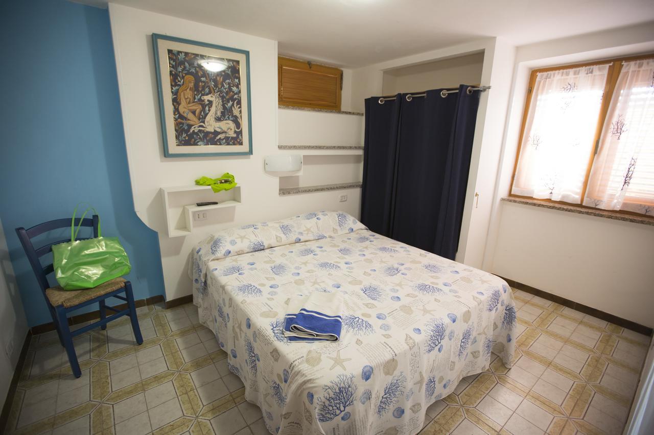 Appartamento In Villa Valentini, Fronte Mare, Giardino E Parcheggio Privato, Wifi, Dotato Di Tutti I Confort, Nel Golfo Di Gaeta ミントゥルノ エクステリア 写真