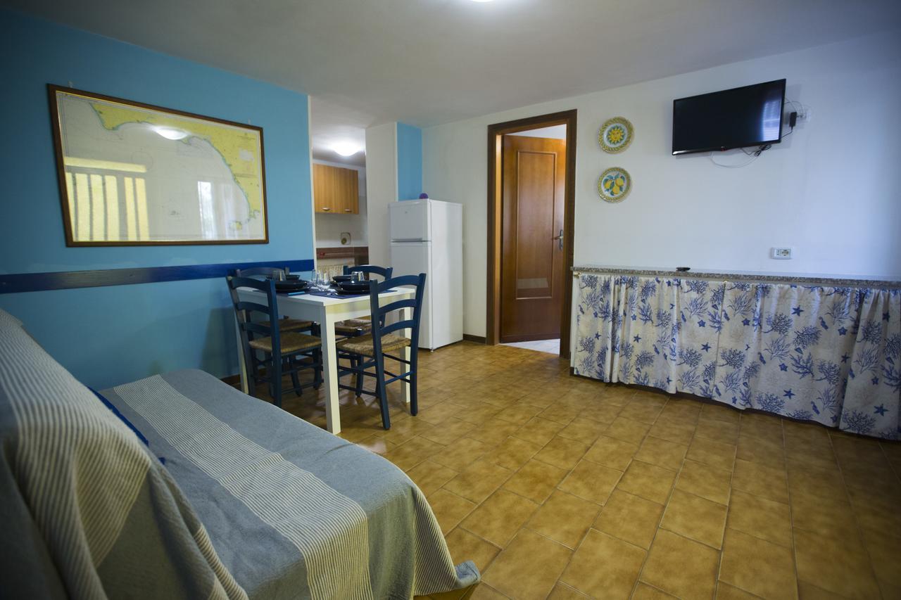Appartamento In Villa Valentini, Fronte Mare, Giardino E Parcheggio Privato, Wifi, Dotato Di Tutti I Confort, Nel Golfo Di Gaeta ミントゥルノ エクステリア 写真